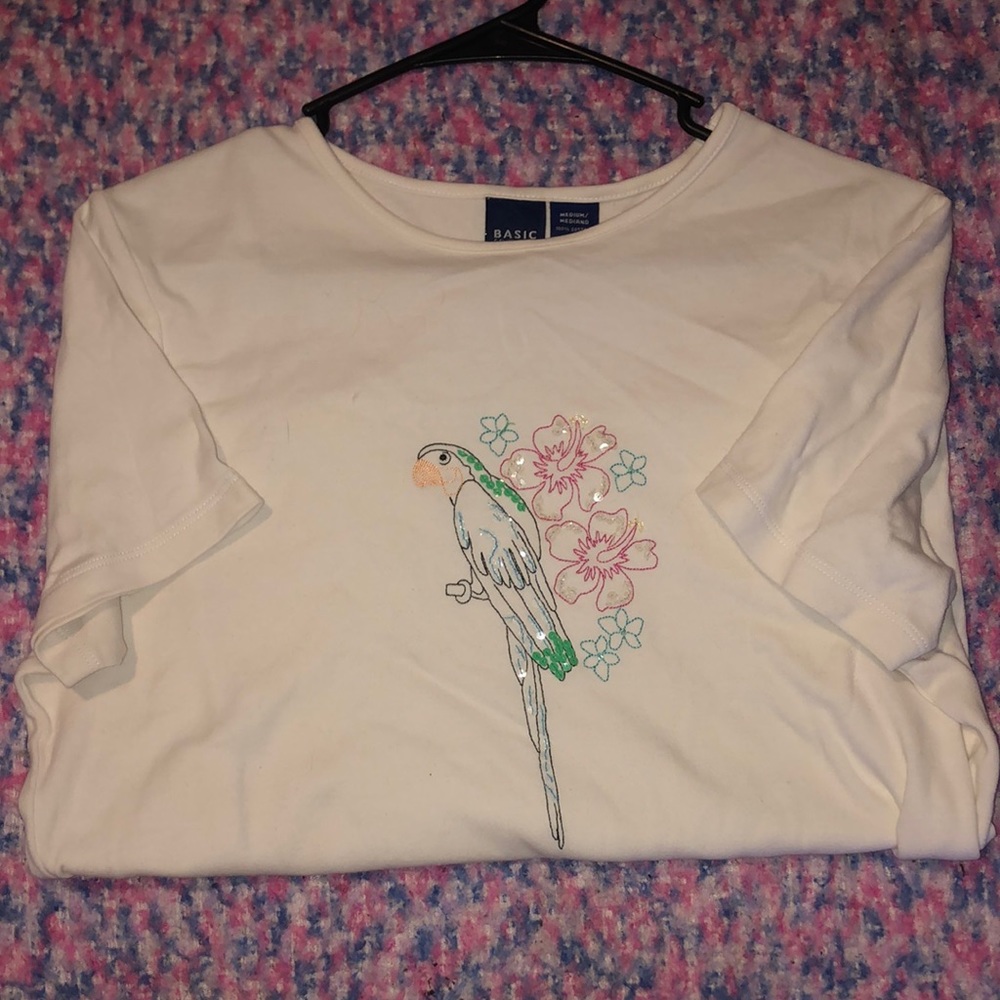M embroidered vintage top